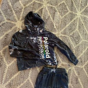 Polaroid 📷 oversized cropped hoodie and sweats